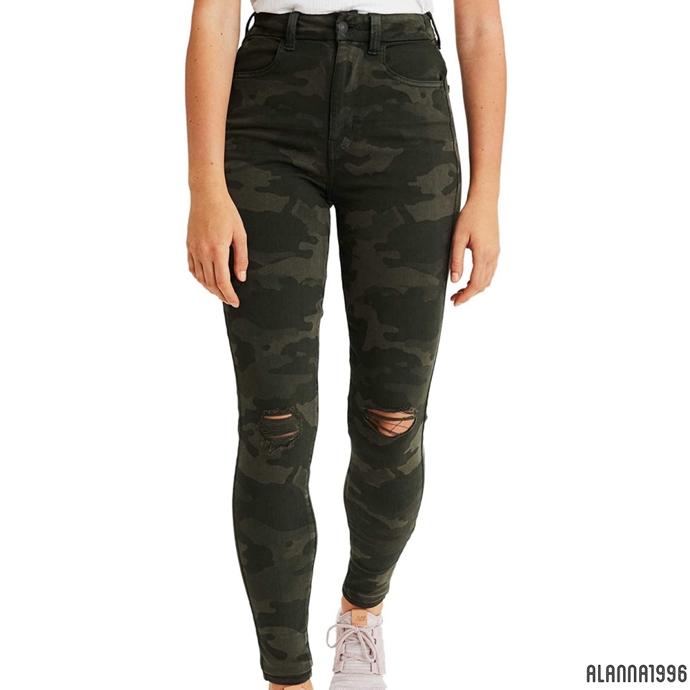 American Eagle Camo Jeggings